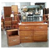 Two piece bedroom set. Six drawer dresser with