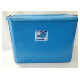 STERILITE 32 gallon tote with lid.