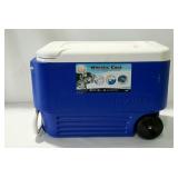 IGLOO Wheelie cooler.