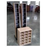 3pc Furnishings Lot, 15 slot stand, 2 tower type