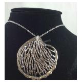 Shell necklace 24in stainless steel and