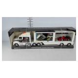 Nylint Briggs & Stratton tractor trailer in box,