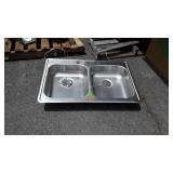 Stainless Kitchen Sink 33w x 21" deep, new sink