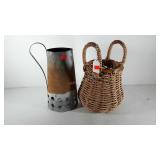 Decor containers, basket with handles and a