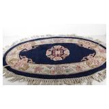 Scatter rug with center medallion, 42x24
