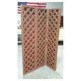 Three section divider, lattice front, solid back.