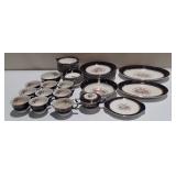 Century Dinnerware by Salem, Svc-8, 23 Karat