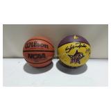 2 Basketballs, Wilson & Harlem Wizards (Harlem