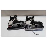 CCM Pro 3 Lite Ice Skates Size 9 (Seller code: