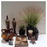 Home Decor, includes Wooden Tray, Napkin Holder,