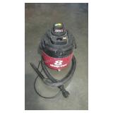 Shop vac, 8 gallon with hose only. Tested and