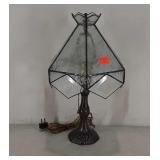 Tiffa-mini table lamp in nice condition, glass