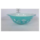 Pyrex 444 Cinderella bowl in rare hot air balloon