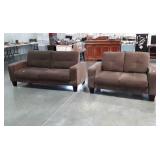 Two pc Living Room Furniture Set. Brown