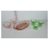 Depression glass, mixed group. Includes pearl and