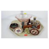 Mixed decor group, figurines, pottery, depression