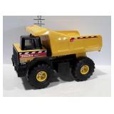Tonka metal body dump truck.