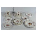 13 pieces of DELECTA Worcester Bone China. 4