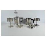 2 stove top percolators. One is complete. The
