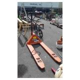 5500 pound Pettibone pallet Jack, will not hold