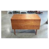 Walnut dropleaf dining table. 44"×23"×31", 58"