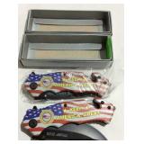 Two Donald trump pocket knives