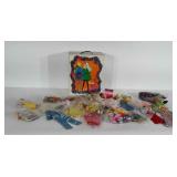 1968 Barbie doll trunk full of Barbie clothing,
