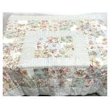 Full/Queen size comforter