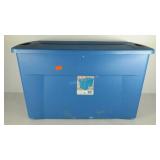 35 gallon tote with lid, latched