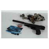 Umarex Trevox air pistol with pellet pens, a few
