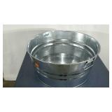 Galvanized wash tub, 24" diameter