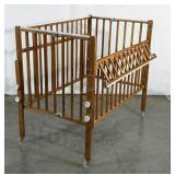 NU-LINE portable crib/playpen with adjustable