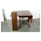 Drop leaf table with insert, 56" without the 10"