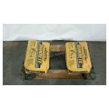 Quikrete concrete mix, two 40 lb bags, CART STAYS