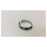 Sterling elephant ring is broke