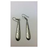 Dangle earrings