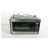 Emerson 700w microwave. 17"×12"×10". Tested and