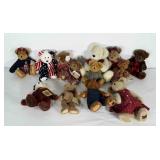 Teddy bear lot: 12 Boyd