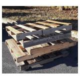 6 Pallets, various sizes 3ft x 4ft most mixed,