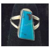 Size 4 Sterling silver turquoise ring