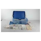 Rubbermaid snap top tote dull of bedsheets and