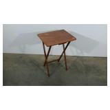 Single folding TV tray. Shows blemishes. Seller