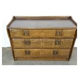 Server with three drawers, includes random