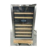 Danby wine chiller. Tested and works. Four way
