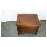 Wooden commode, pot is missing, condition as
