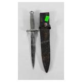 Hibben knife with sheath, blade is 6"