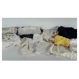 Table linens: napkins, placemats, table clothes,