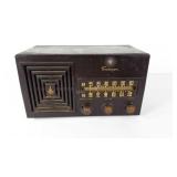 Emerson AM/FM radio, 13x8x7