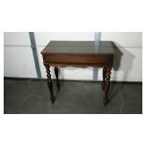 Hidden desk,  removable tray with drawer, wear as