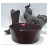 Three-piece home decor lot, wooden Bowl, chicken,